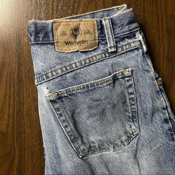 30W X 30L Wrangler Jeans - Picture 1 of 4